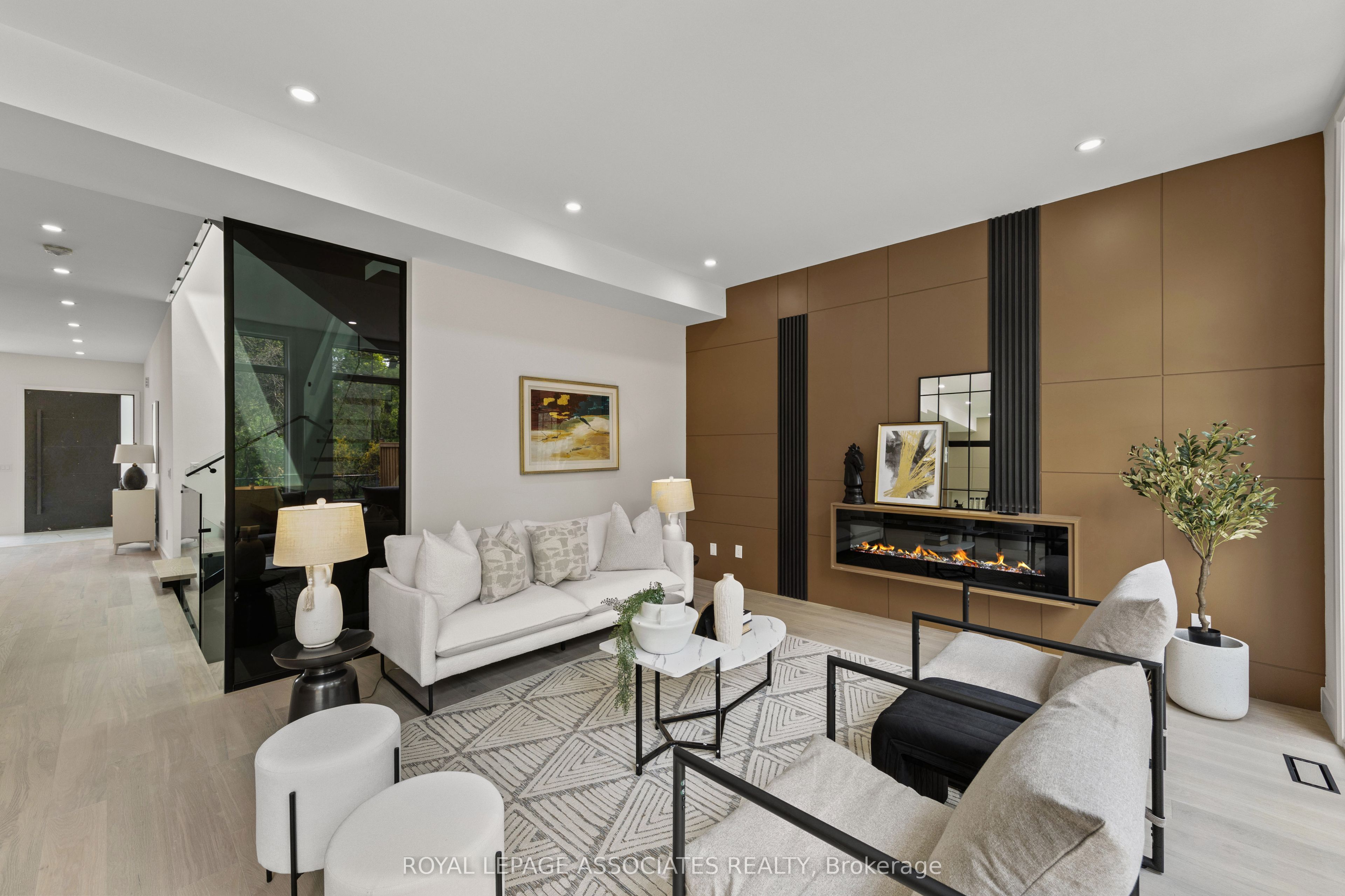 Gallery 2